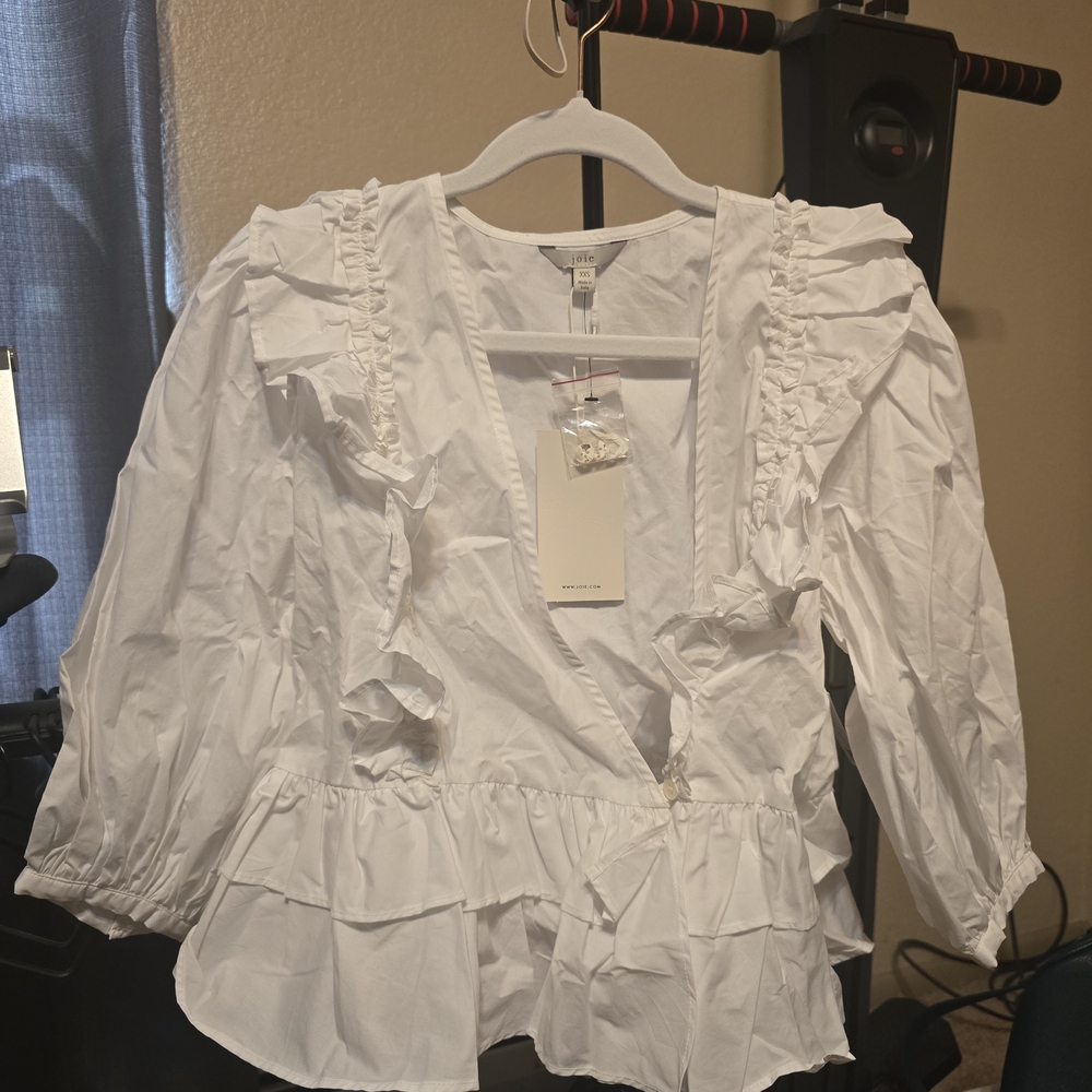 Joie NWT White Ruffled Women's Top